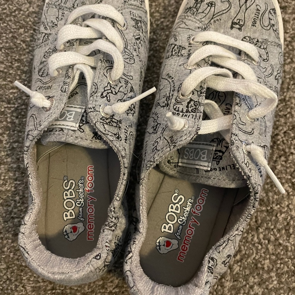 Bob’s memory foam shoes size 9